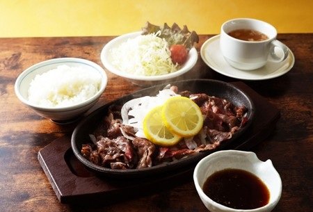 ①淡路牛レモンステーキ御膳_ロイヤル上.jpg