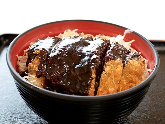 デミカツ丼（味噌汁）