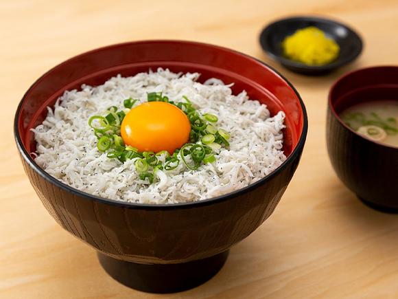 釜揚げしらす丼