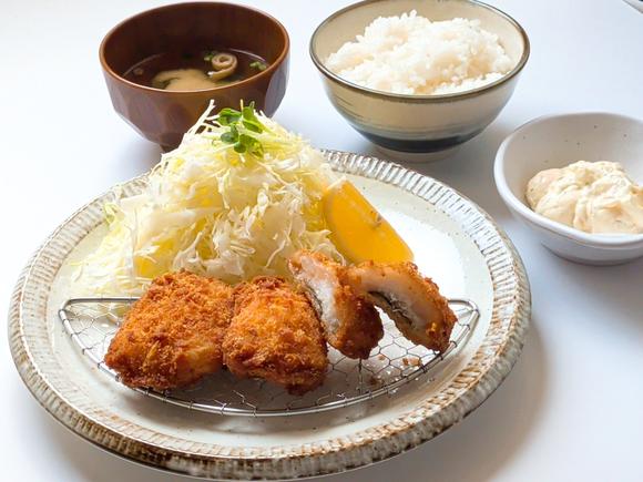 瀬戸内海産はもフライ定食