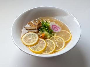 瀬戸田レモンラーメン