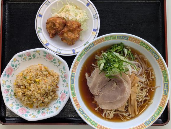 醤油ラーメンミニチャーハンセット